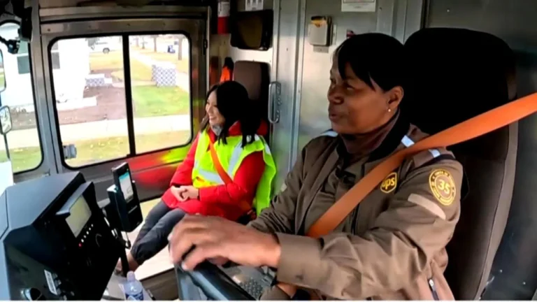 SMx data cited in CBS Morning Show on holiday shipping